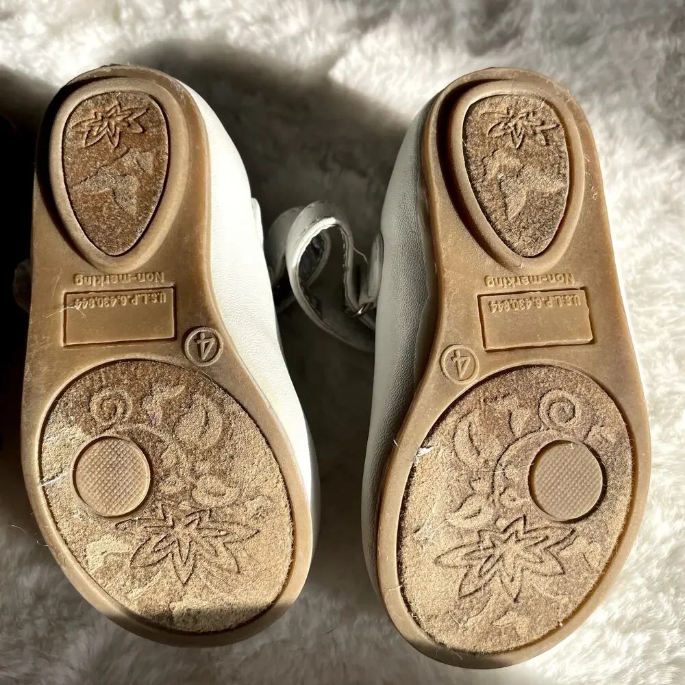 SKU 1469 2 Pair Infant Size 4 Shoes Oshkosh Silver Sandals & White Mary Janes
